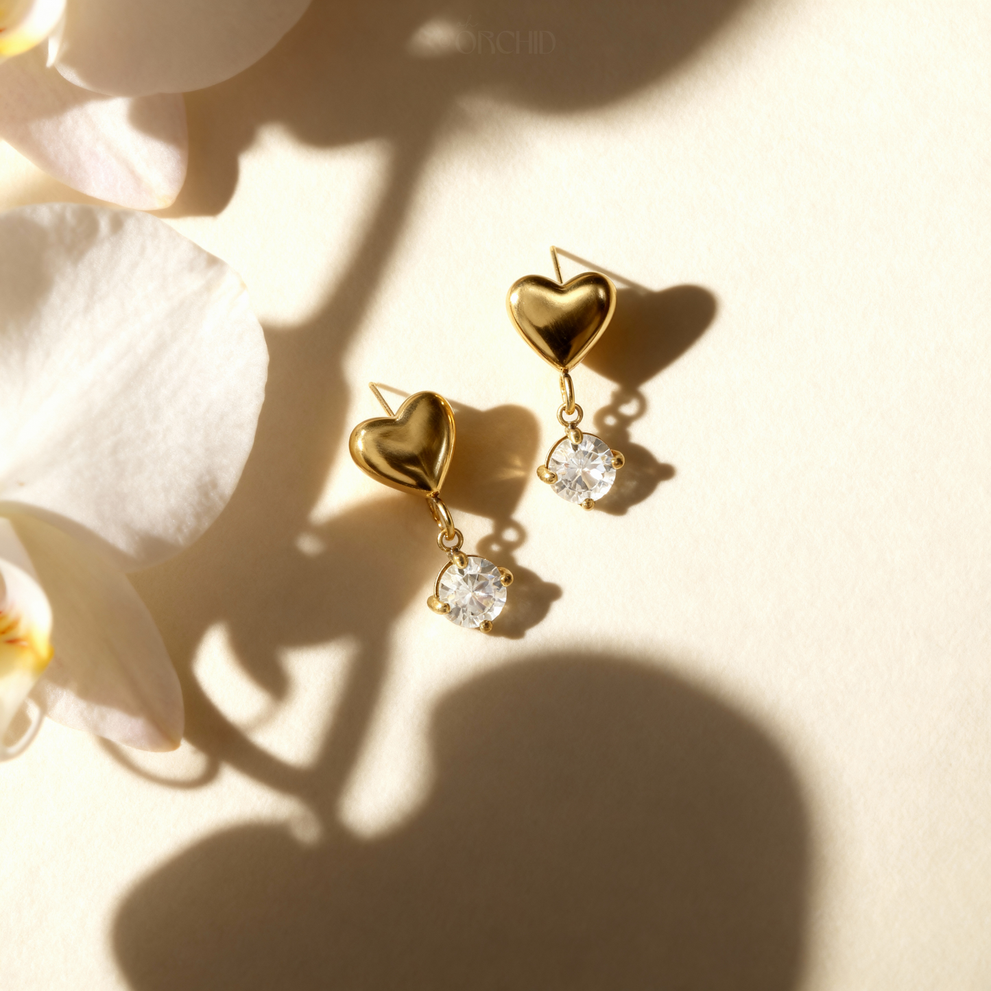 Dainty gold heart earrings with diamond drop, minimalist bridal heart stud earrings, Valentine’s Day gift for her