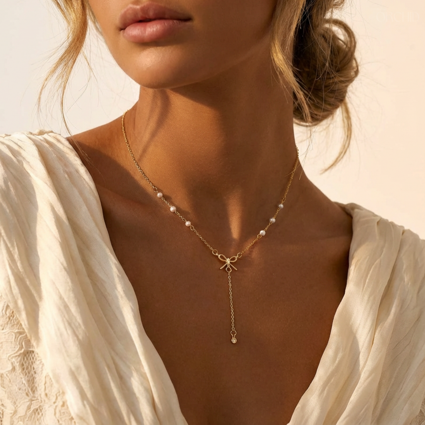 Lilium Bow Drop Necklace
