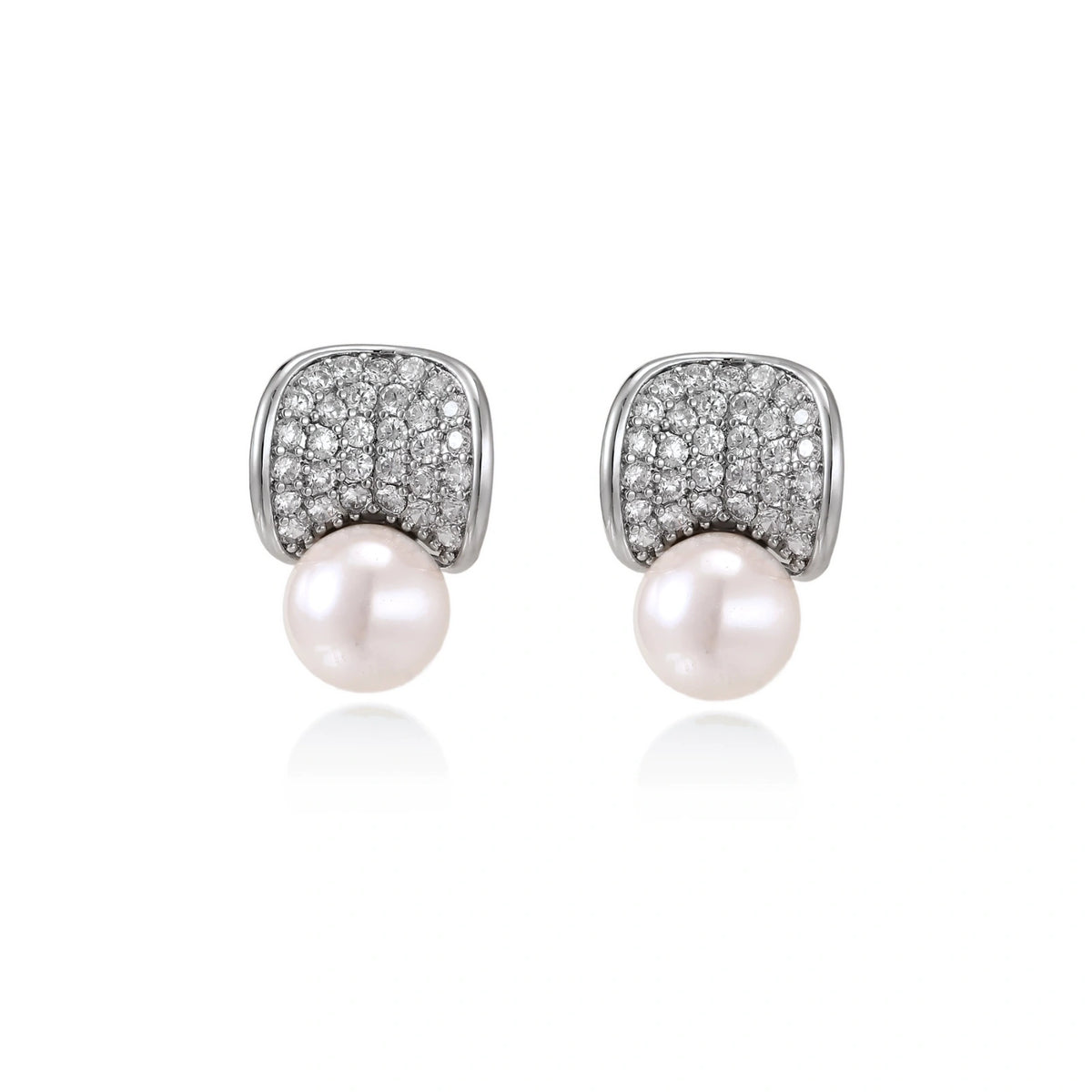 Luna Pearl Dome Studs, side view showing the post and butterfly back