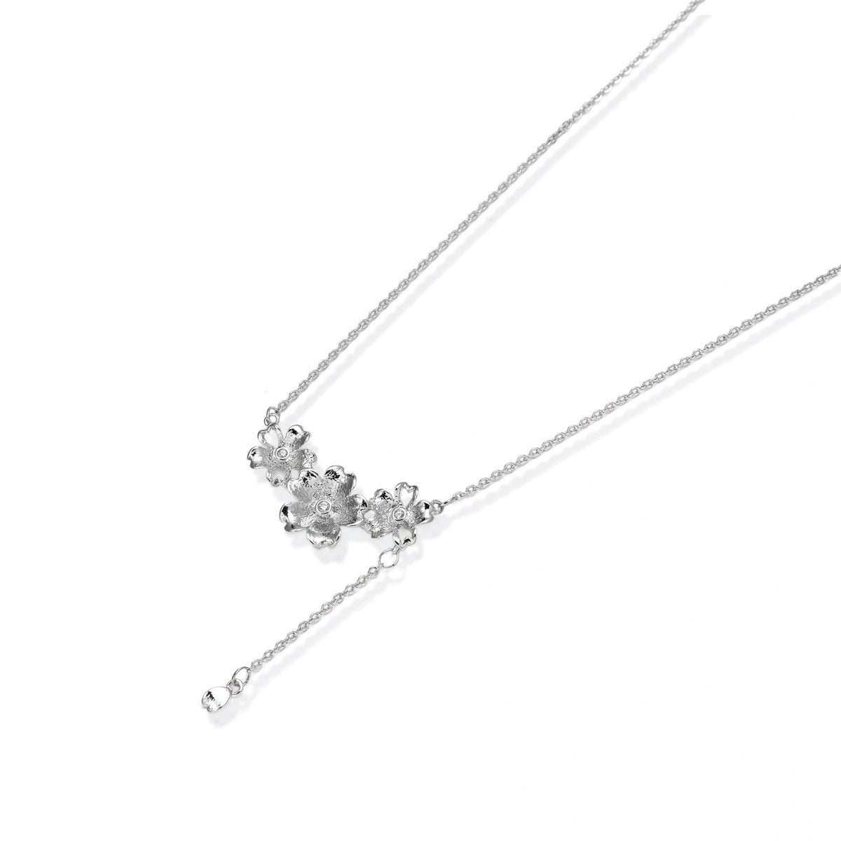 Silver Bloom Lariat necklace close-up of blossom pendant detail