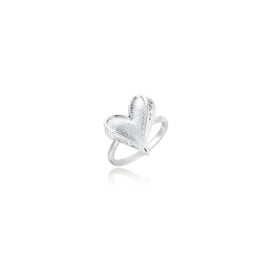 Odalys Feathered Heart Ring, front view of the sculpted feather-textured heart on hand