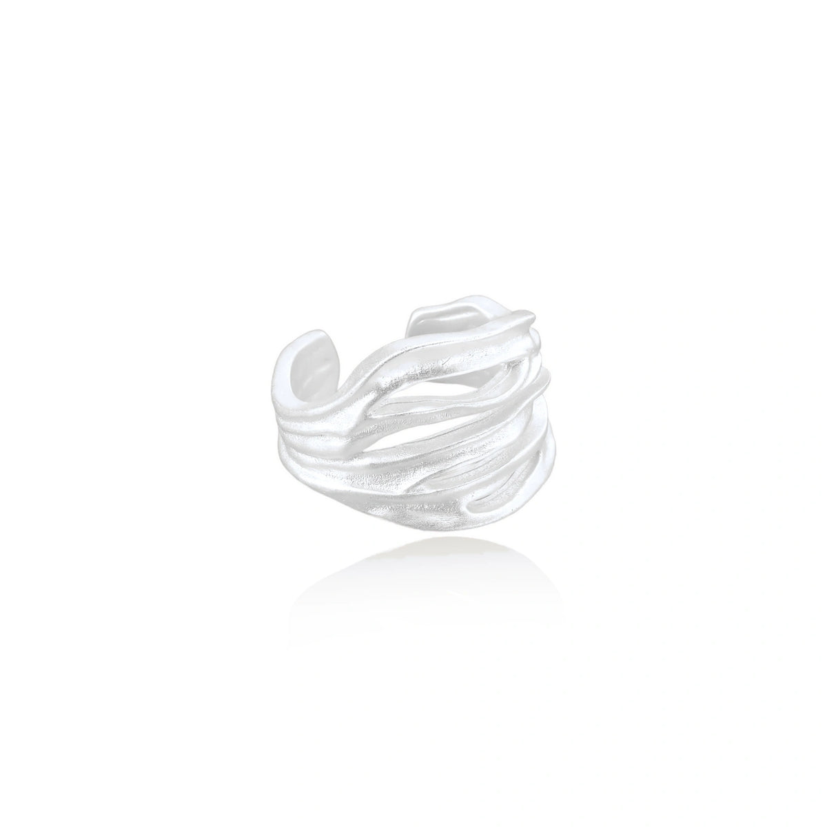 Coralie Wave Ring, ring turned to show the band opening and wave profile