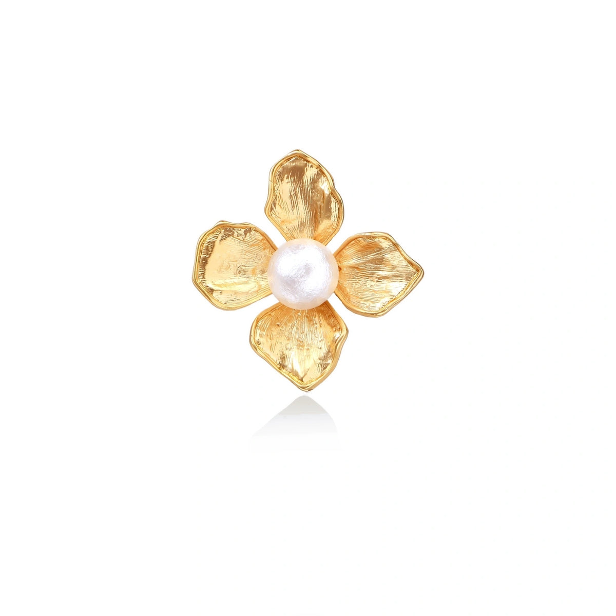 Blooming Pearl Statement Ring - close-up detail view