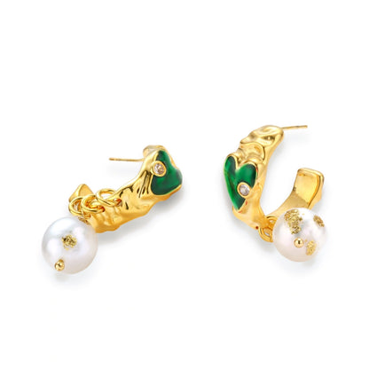 Pearl heart earrings, view 4
