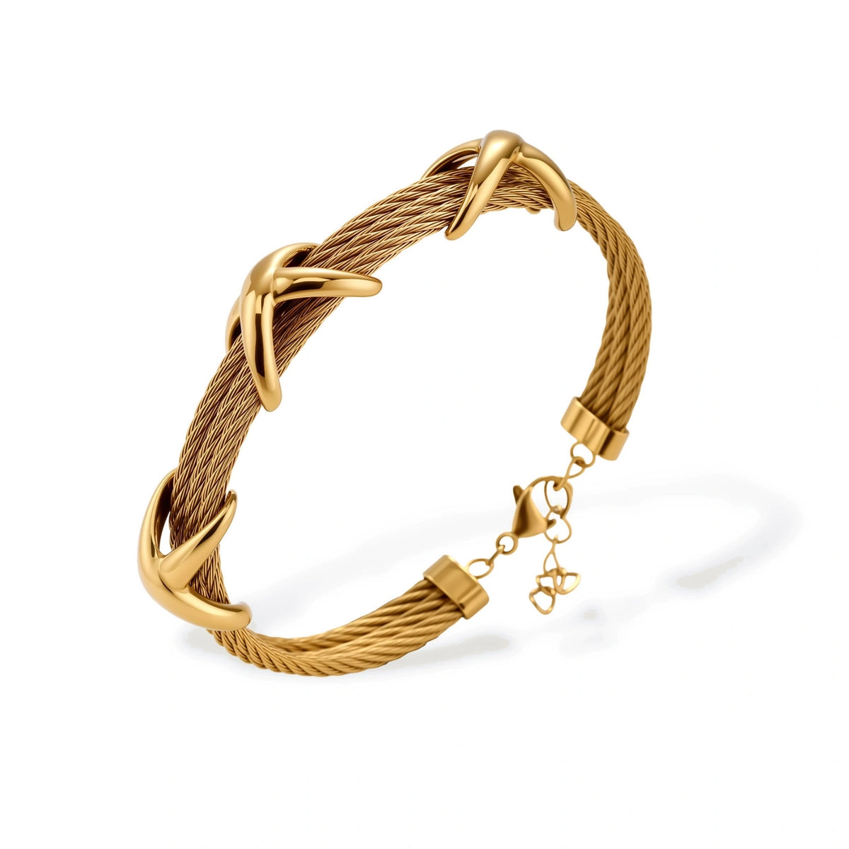 Verena Cable Knot Bracelet, close-up of X-shaped stations