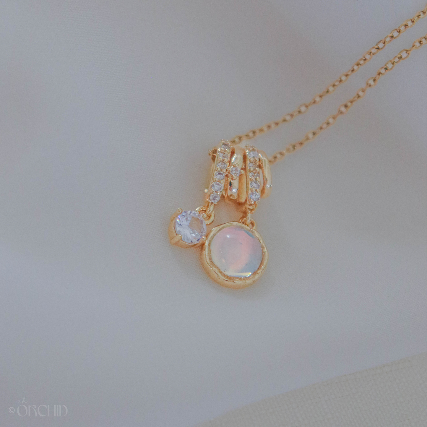 Allura-Moonstone-Gemstone-Necklace