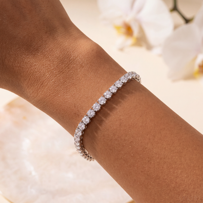 Tennis bracelet, view 2