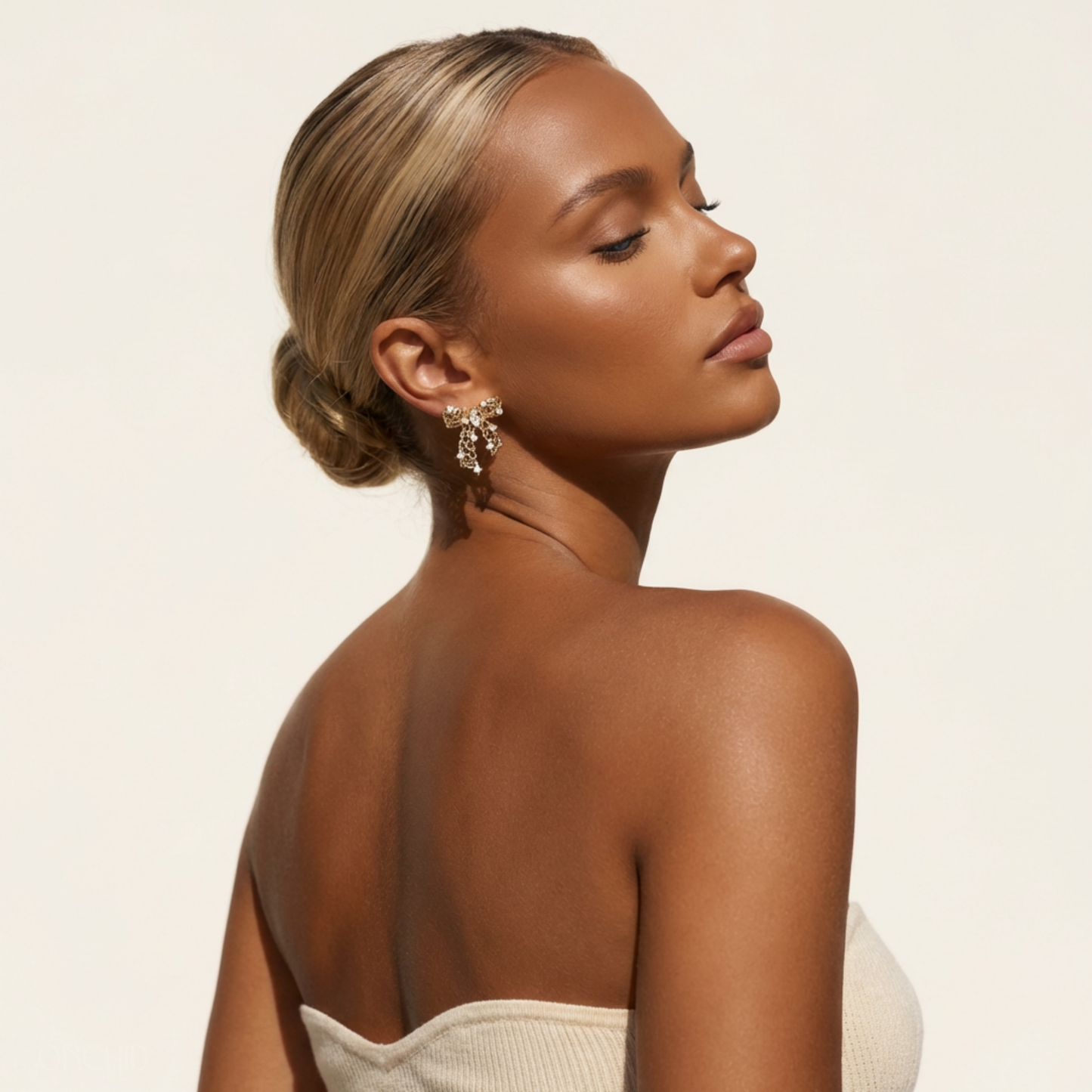 The Étoile Bow Earrings