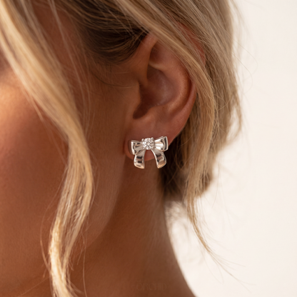 Claira Moissanite Bows