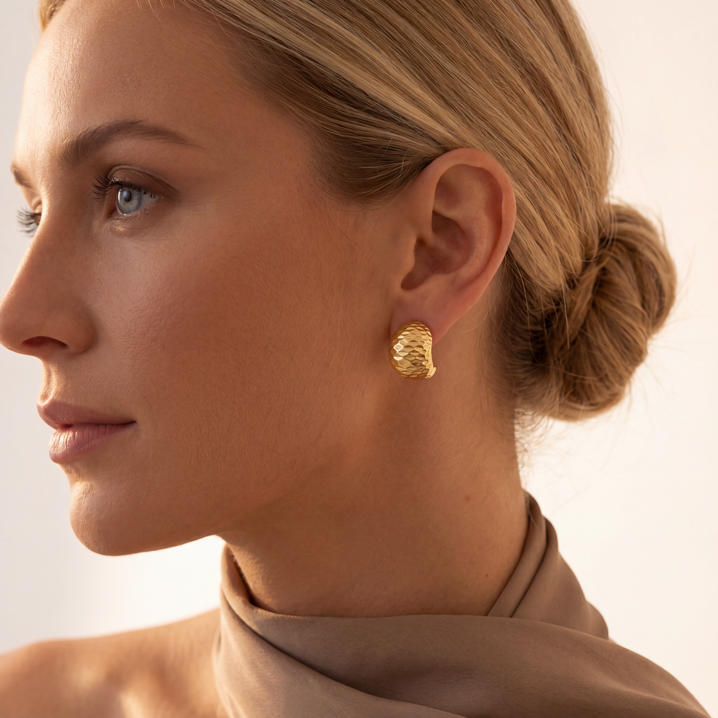 Dune Studs