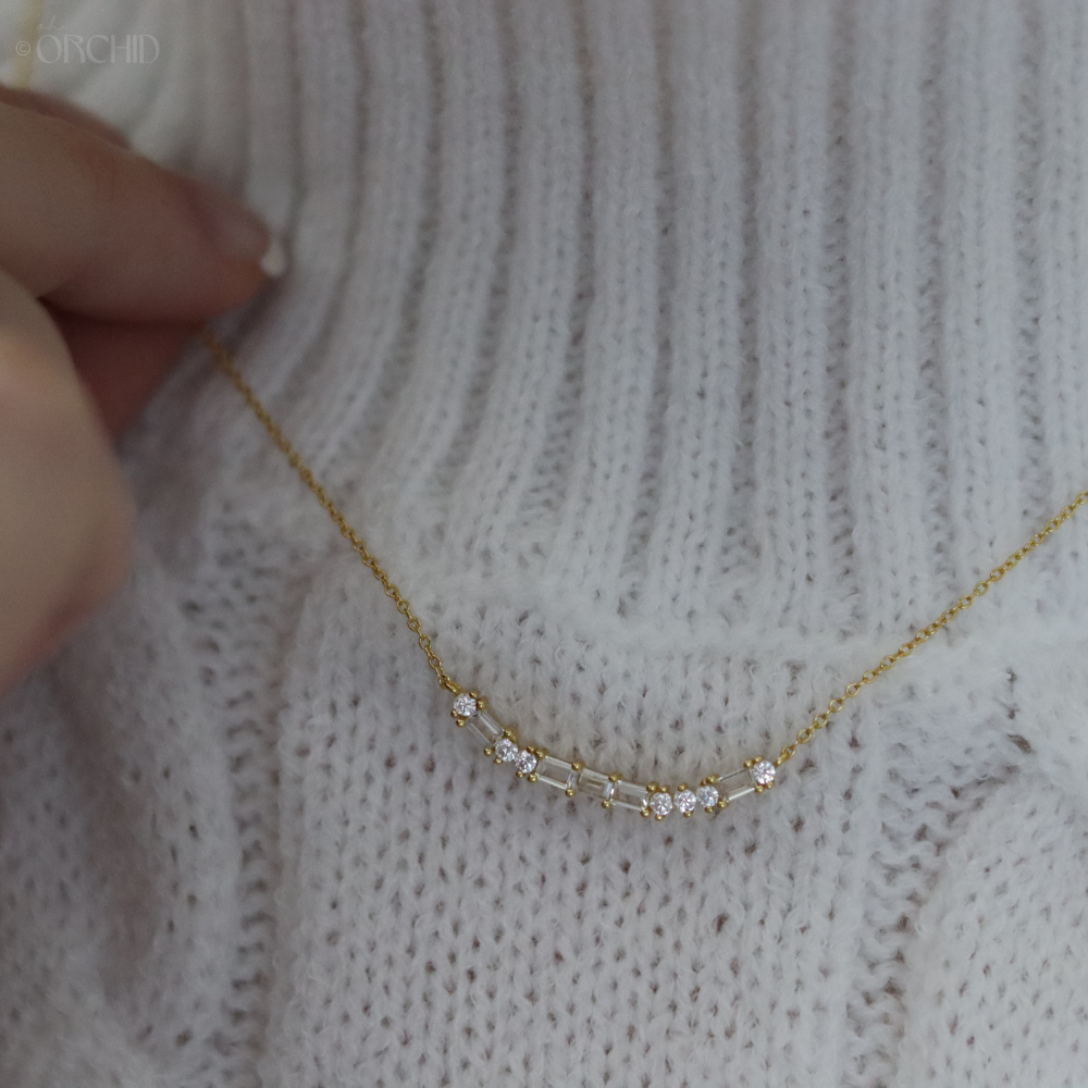 Morse Code Necklace 'Love' 18K Gold Sterling Silver | Unique Anniversary Jewelry | Wedding Gift Necklace | Sentimental Present for Her